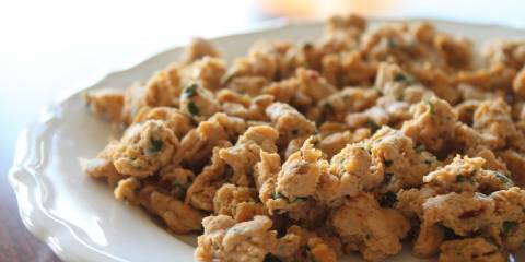 a plate of pan-cooked chicken sausage