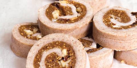 slices of raw cinnamon roll on a tea towel